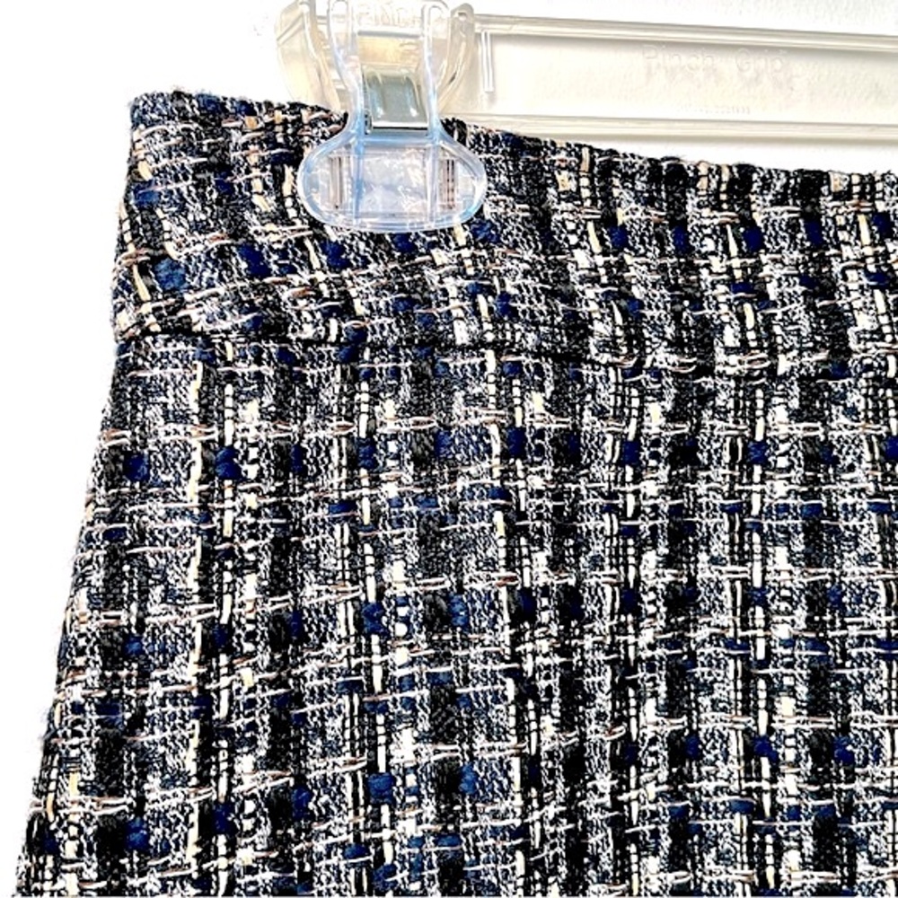 J. CREW Tweed Mini Skirt 12 Boucle Blue Black Preppy Classic Quiet Luxury NWT - Picture 9 of 16